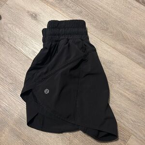 Women’s Lululemon athletic shorts